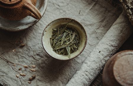 У Китаї археологи знайшли найдавніші в світі залишки чаю
