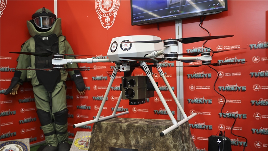 У Туреччині пройшли перші у світі випробування дрону з лазерною зброєю