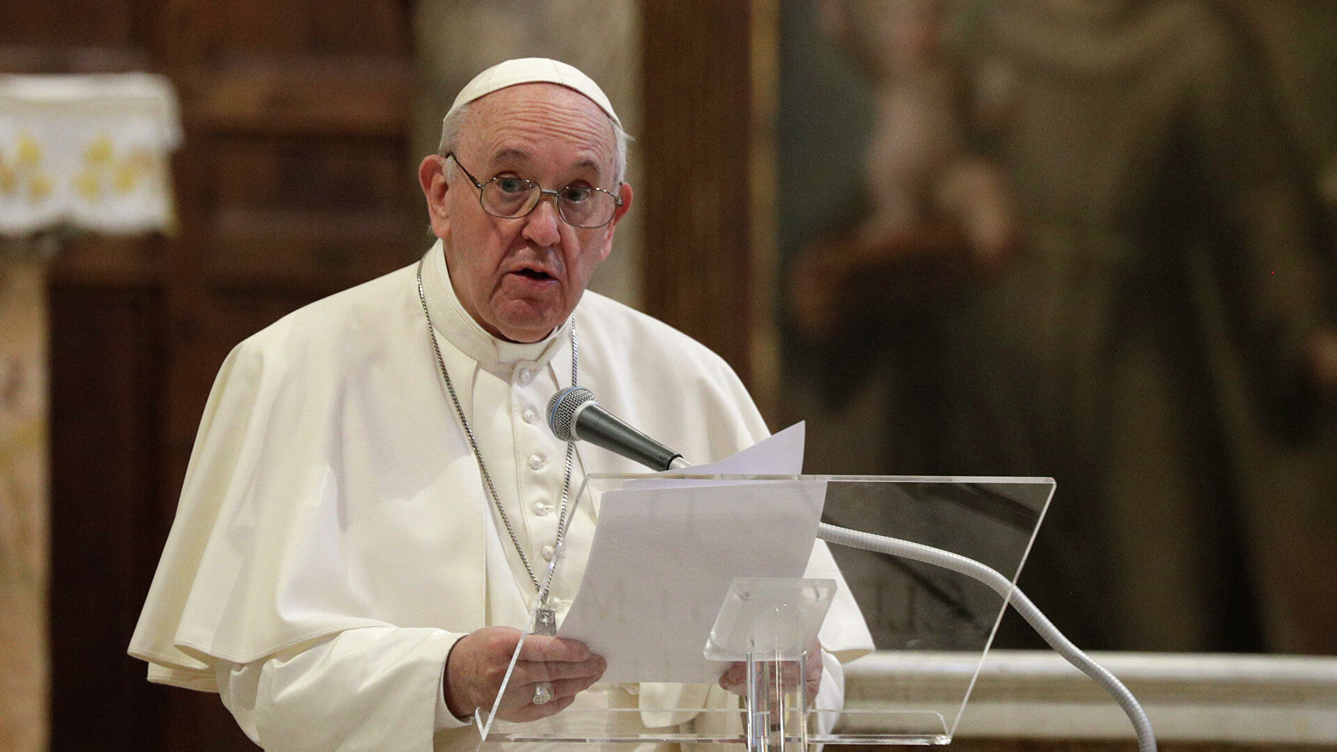 «Війну в Україні не виграти інфантильною логікою зброї» — Папа Римський