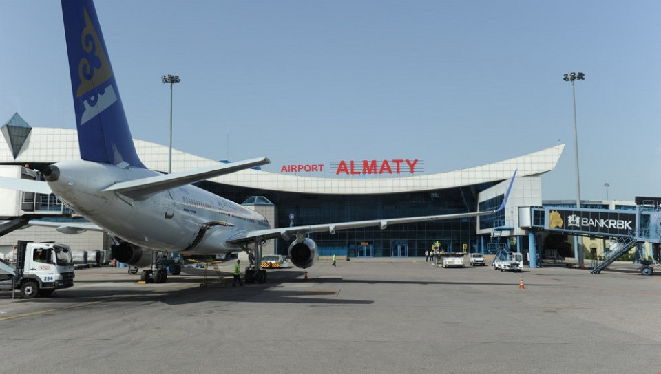Аеропорт Алмати у Казахстані відновить роботу 13 січня