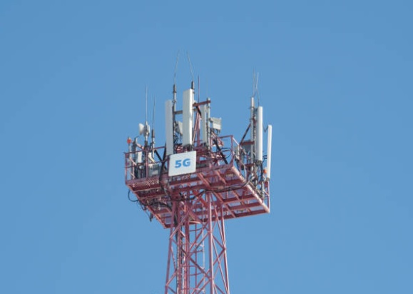 Влада США попросила операторів відкласти запуск 5G