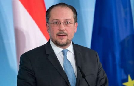 Міністр закордонних справ Австрії хоче виключити газові питання із переліку санкцій проти Росії