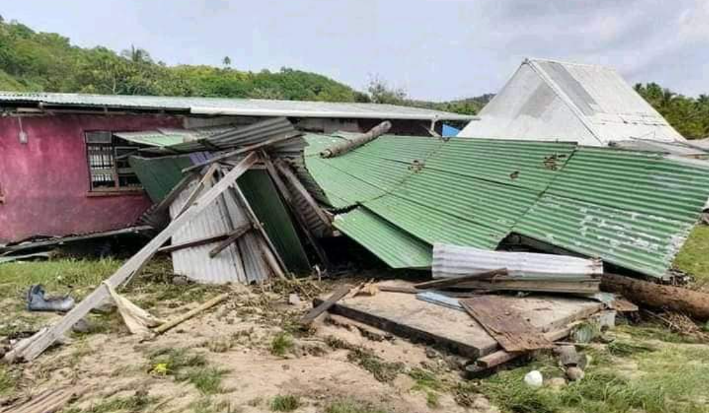 Цунамі в Королівстві Тонга: двоє людей загинули, доля ще 105 — невідома