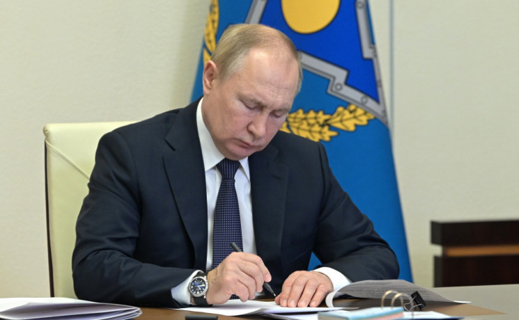Українське МЗС вимагає від Путіна скасувати доручення щодо соцвиплат мешканцям ОРДЛО