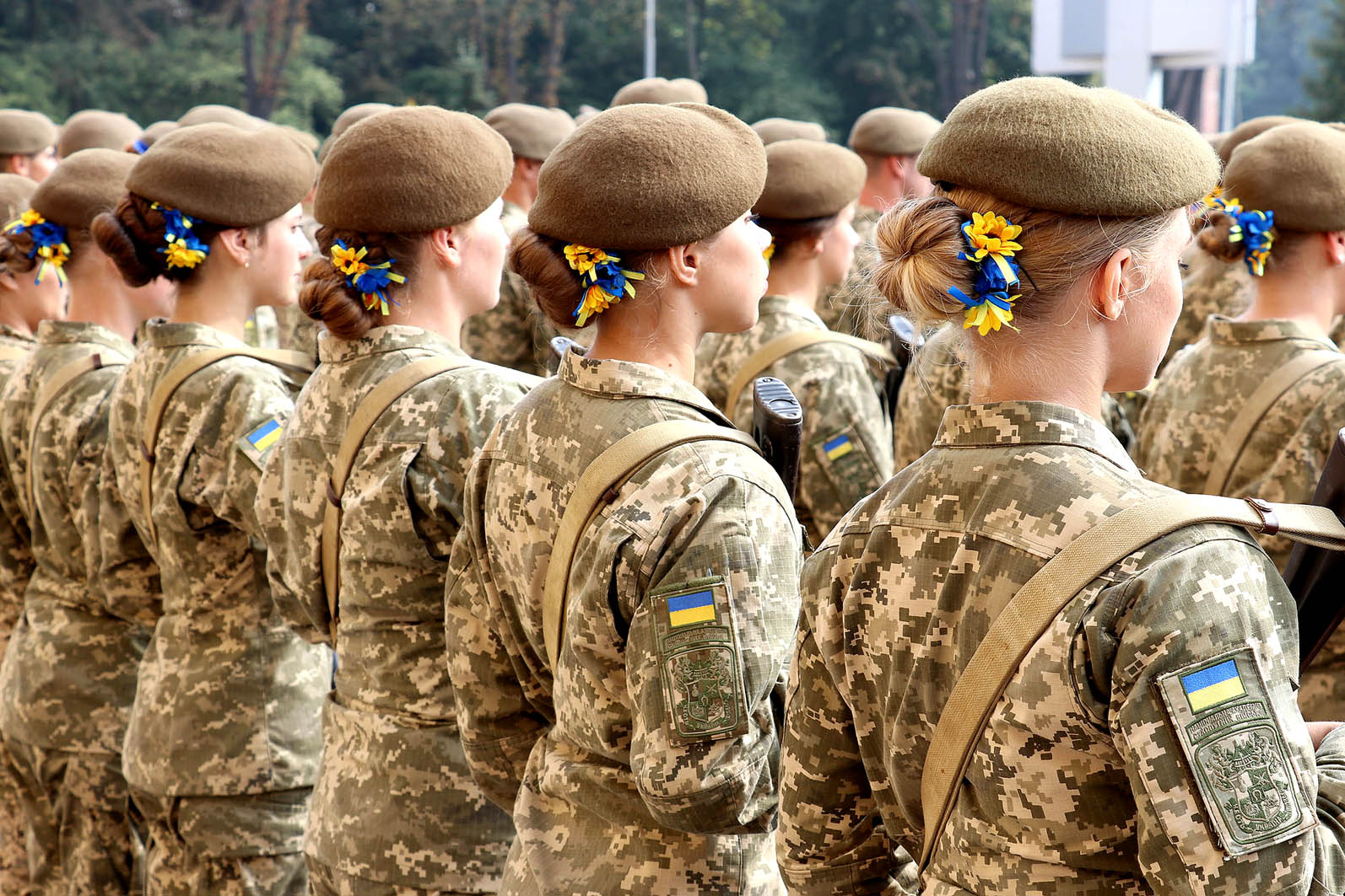 Понад 5 тисяч жінок-військовослужбовців в Україні обіймають керівні посади — Міноборони