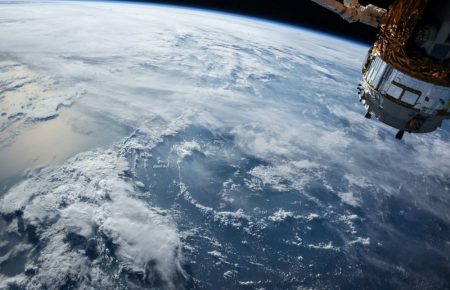 Космическое право: какие законы разрабатываются для будущих путешествий человечества?