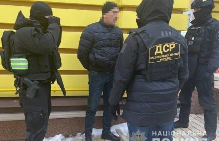 У Києві поліцейські затримали росіянина із санкційного списку РНБО