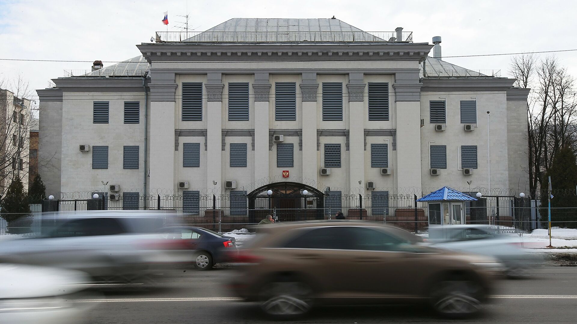 МЗС Росії заявило про швидку евакуацію співробітників посольства в Україні