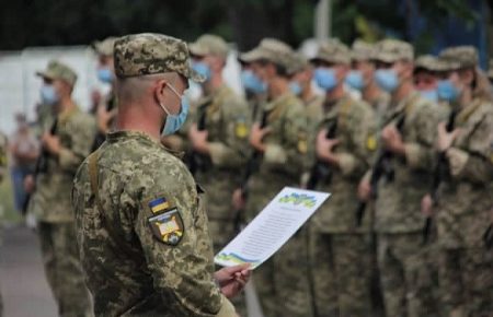 С 2024 года в Украине планируют отменить призыв на срочную военную службу
