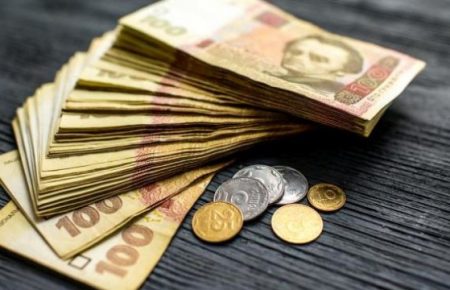 Отток наличных денег из украинской банковской системы незначительный — макроэкономист