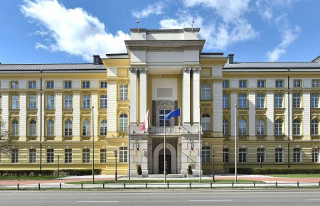 Зенитные комплексы «Piorun» и боеприпасы: Польша передает Украине военную помощь