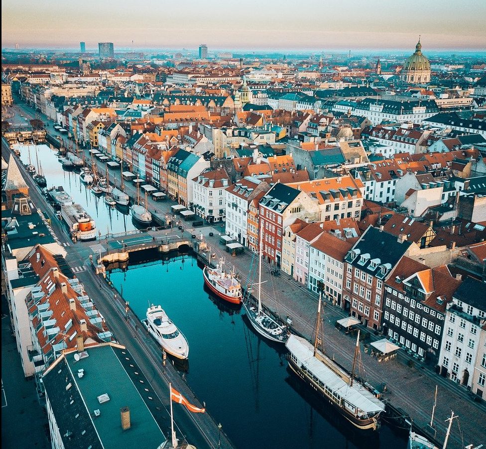 В Дании отменили все коронавирусные ограничения