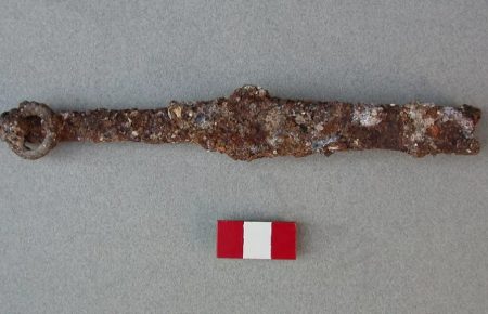 Археологи исследовали найденные в Турции мечи Византийской эпохи