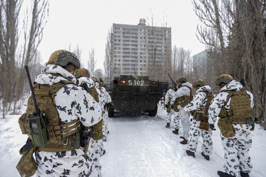 У Прип'яті провели масштабні військові навчання підрозділів МВС (ФОТО)