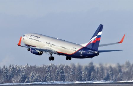 Російський пасажирський літак порушив заборону на використання канадського авіапростору