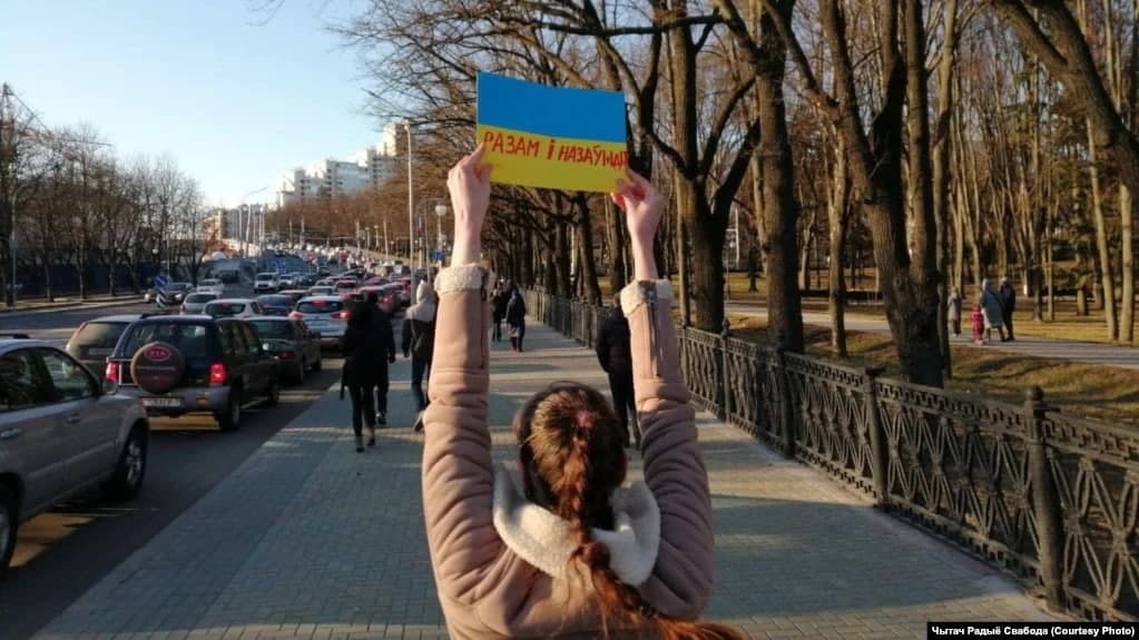 Після протестів проти війни з Україною у Білорусі затримали 800 людей