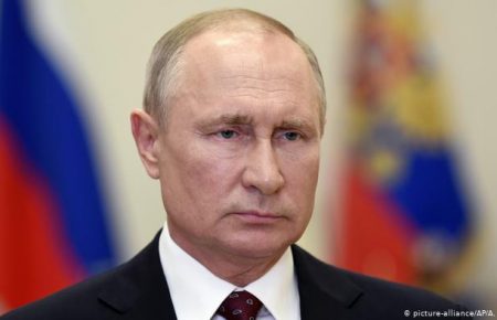 Путин заявил, что Украина должна отказаться от вступления в НАТО и признать аннексию Крыма