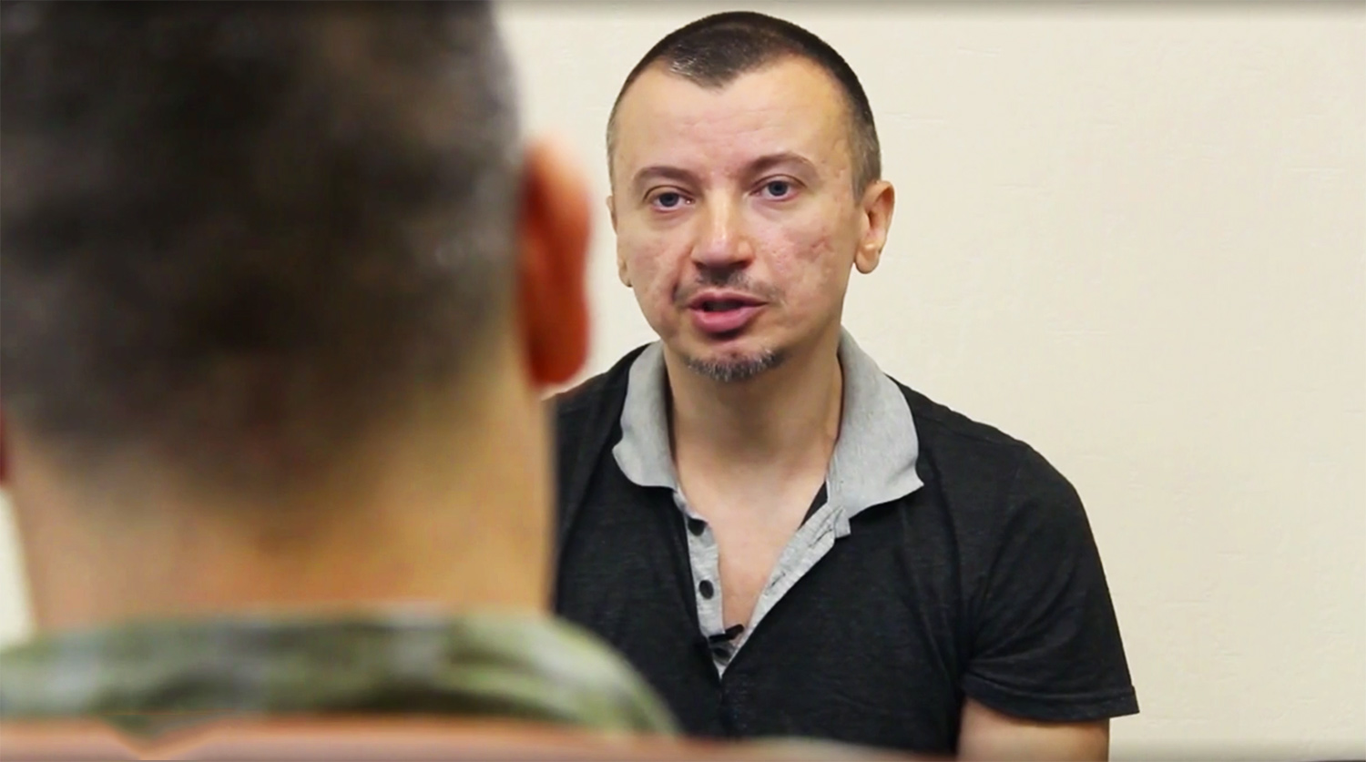 Ув'язнений бойовиками українець Погорєлов пережив тортури та перебуває у критичному стані — Денісова