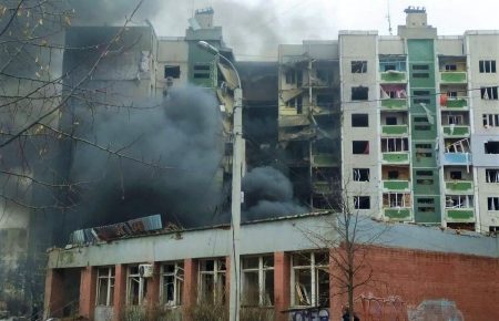 У Чернігові внаслідок бомбардування російською авіацією загинули 47 людей