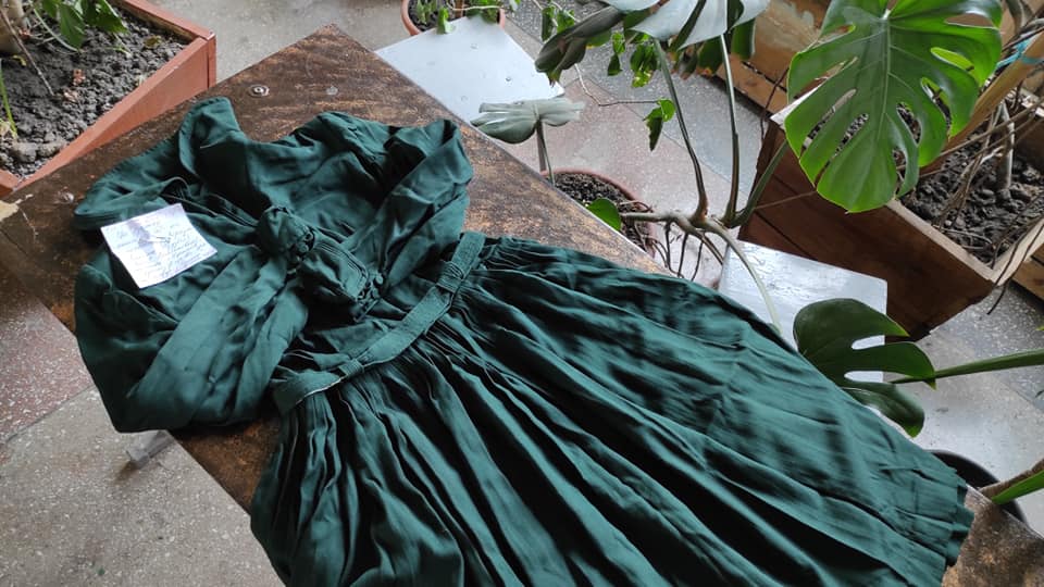 91-річна зв’язкова УПА віддала на маскувальну сітку сукню, пошиту у сталінських таборах