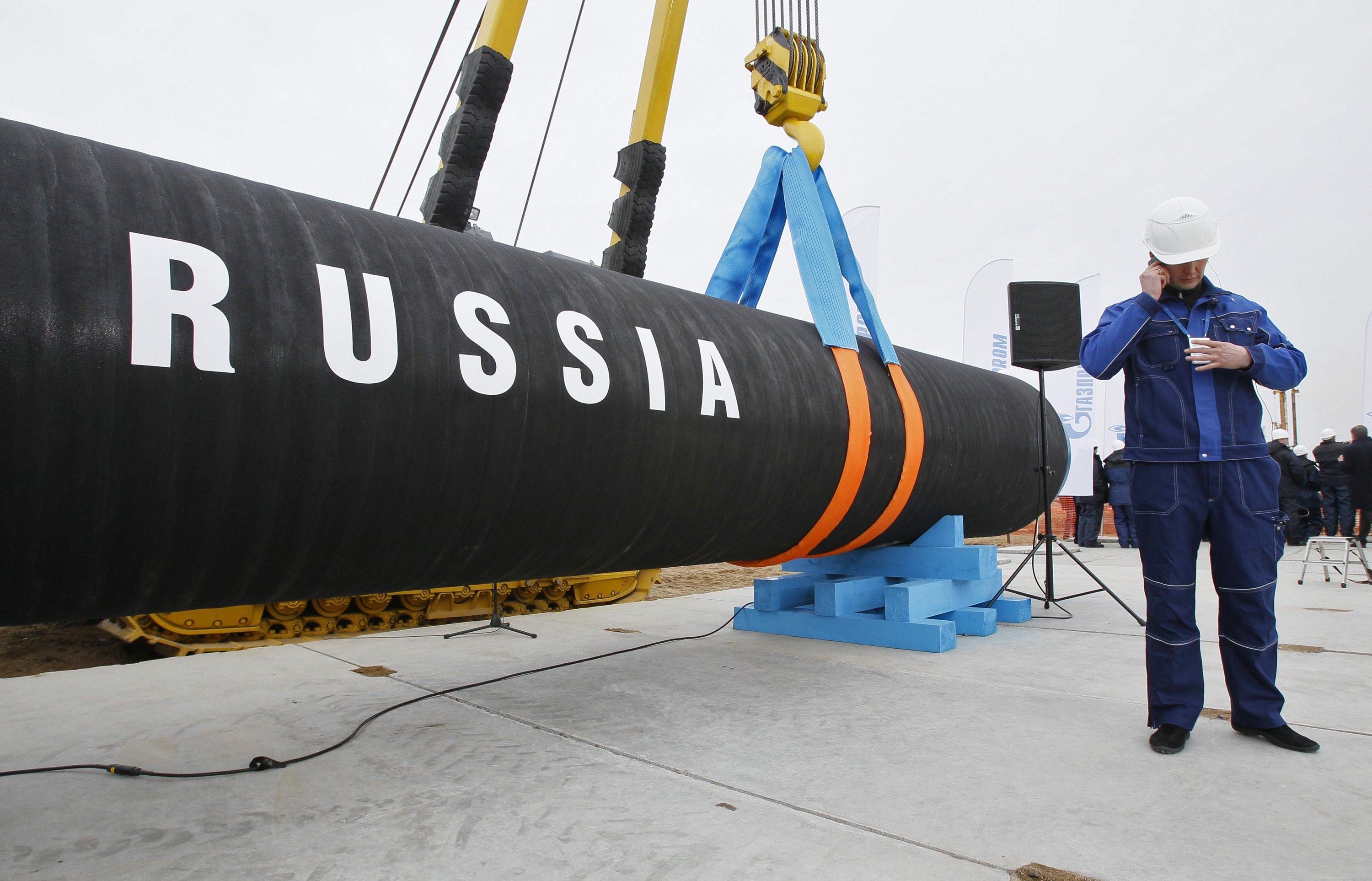 Нафтогазові санкції: російські труби й порти у Європі, перемкнутися на Китай не вийде
