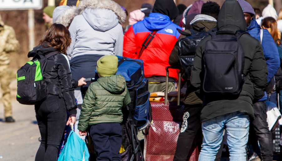 Окупаційні війська забрали 14 тонн гуманітарної допомоги, призначеної для Мелітополя