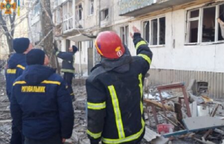 Російські окупанти завдали потужного удару по Охтирці, загинув чоловік