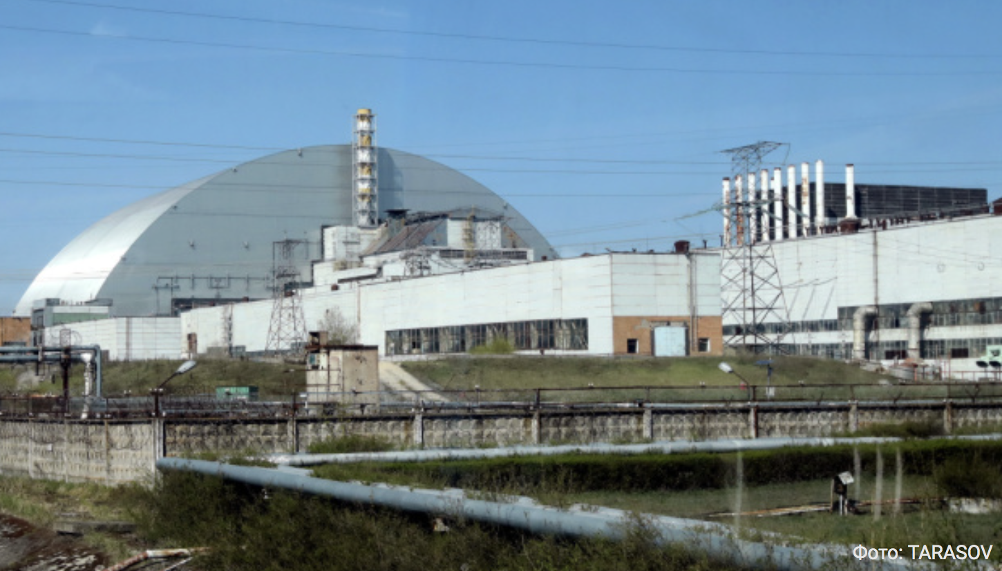 На Чернобыльскую АЭС оккупанты завезли пропагандистов снимать фейковое кино