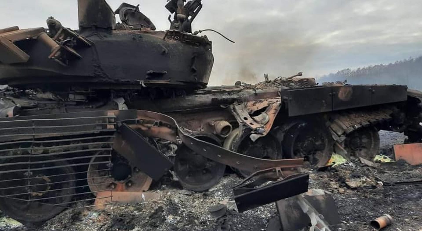 Захваченные российские танки и БТРы декларировать не нужно — НАПК