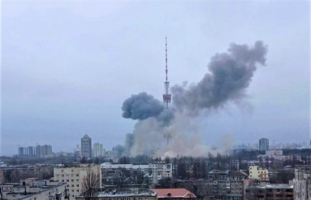 СБУ заявляє про затримання зрадника, причетного до ракетного обстрілу телевежі у Києві