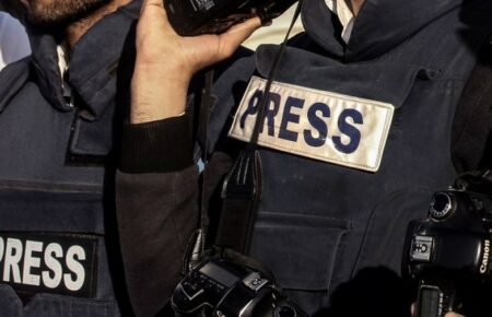 Найбільше — про наслідки війни, найменше — про політику: про що пишуть у новинах луганські релоковані медіа