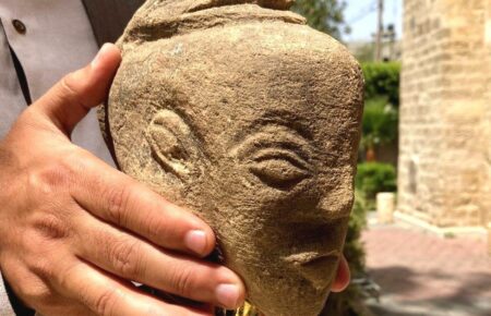 У Секторі Гази фермер знайшов статую ханаанської богині віком 4 500 років