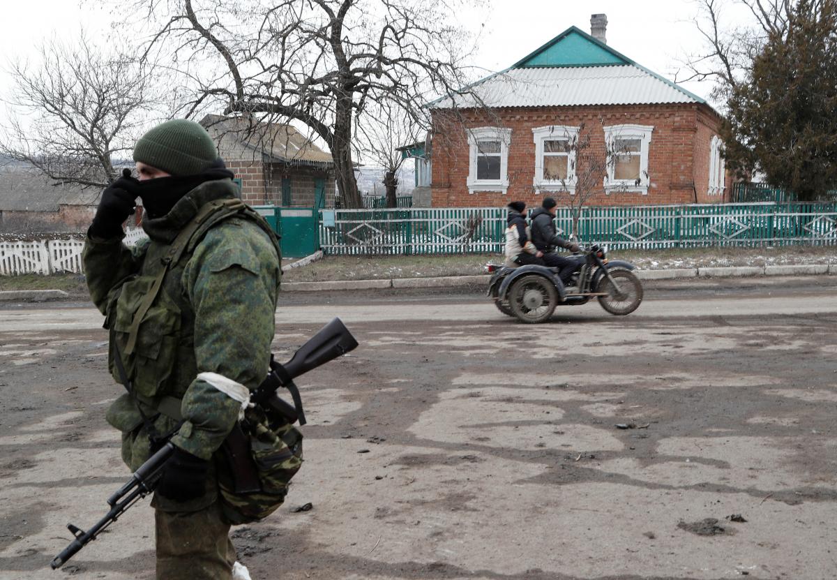«В упор расстреливают украинских женщин» — СБУ опубликовала перехваченный разговор оккупанта