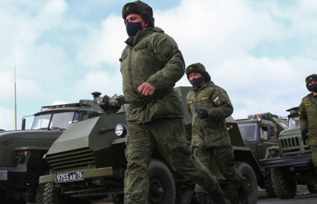 Рф здійснює провокації біля кордону України
