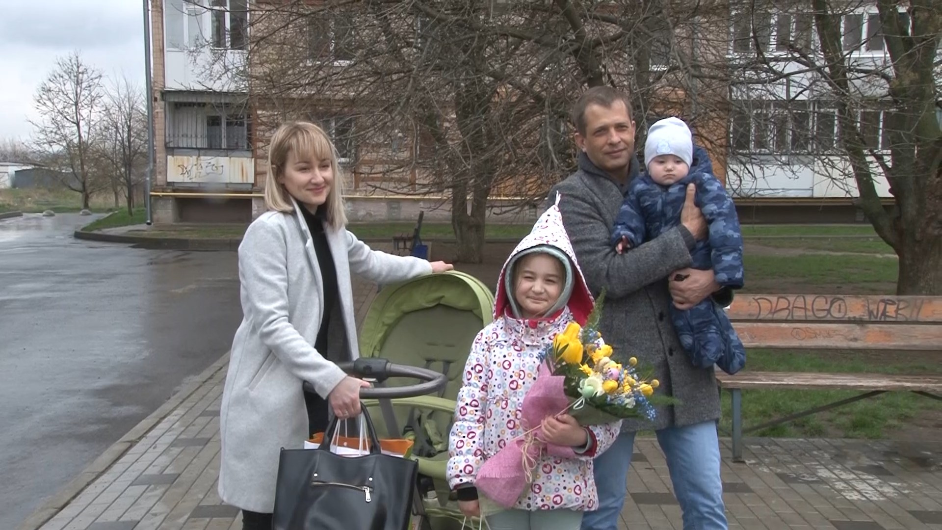 «Ми не очікували»: у Кропивницькому подружжя лікарів із Сєвєродонецька отримало житло