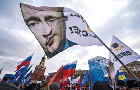 У росії досі політичні рішення приймає покоління реваншистів — політичний психолог