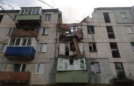 За минувшие сутки российские оккупанты 17 раз обстреляли Луганщину