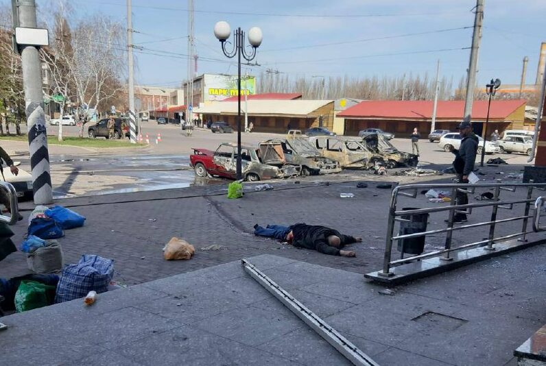 Дві ракети влучили в район вокзалу в Краматорську: понад 30 загиблих