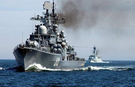 В Черном море находятся 20 российских кораблей, в том числе подводные лодки — разведка