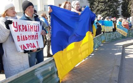 Росіяни блокують виїзд людей із Херсонщини на підконтрольну Україні територію — журналіст