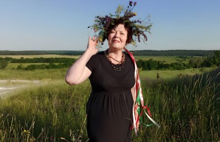 Більшості українок важко приймати допомогу, бо виїхали успішні в мирному житті жінки — Закорко