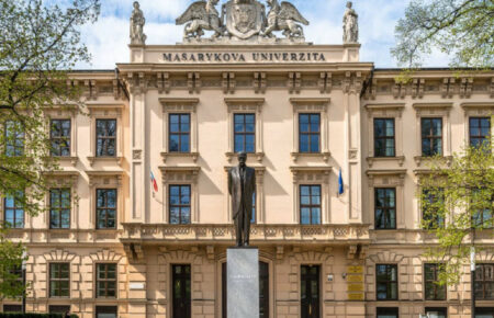 Чешский Университет Масарика начал прием заявлений от студентов-беженцев из Украины