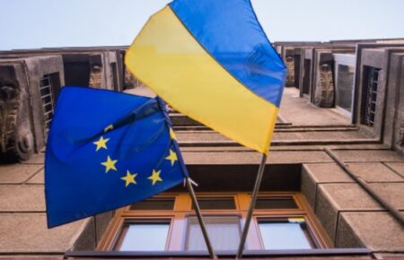 Стефанішина: Україна надіслала Єврокомісії першу частину анкети для членства в ЄС