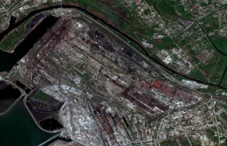 Супутники Maxar зняли зруйнований завод «Азовсталь» у Маріуполі