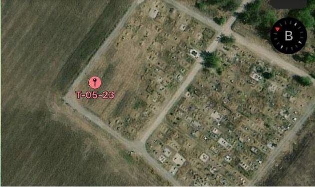 Поблизу Маріуполя російські окупанти вирили 30-метрову братську могилу — Андрющенко
