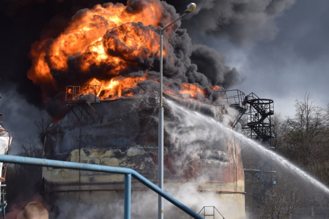 Есть ли в Украине топливо после ударов российской армии по нефтебазам?