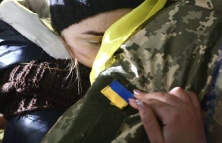 Відбувся черговий обмін полоненими: додому їдуть 19 українців 