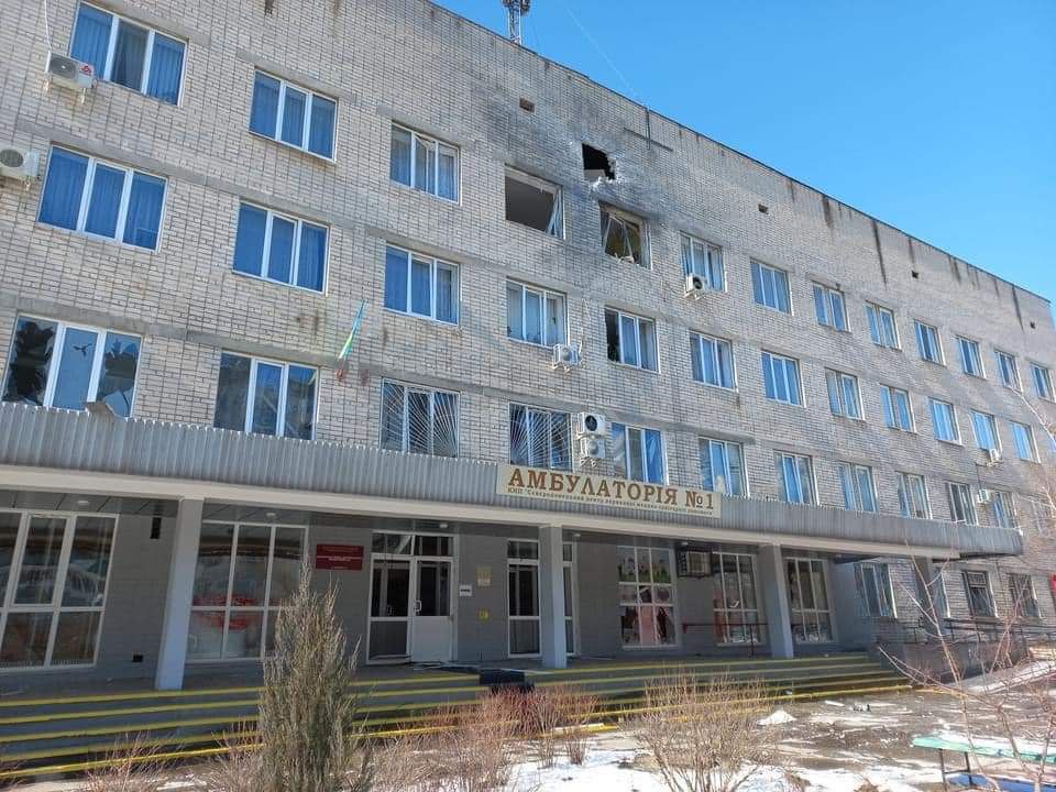 Російські війська зруйнували в Україні 600 медзакладів