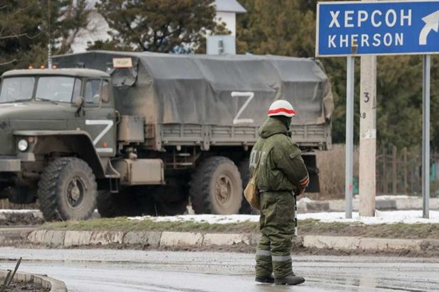 Розвідка: У Херсоні окупанти шукають покинуті квартири, щоб розмістити там російських військових