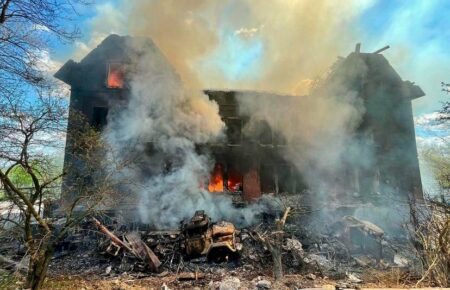 У Лисичанську внаслідок обстрілу згоріла пам'ятка архітектури — Гайдай